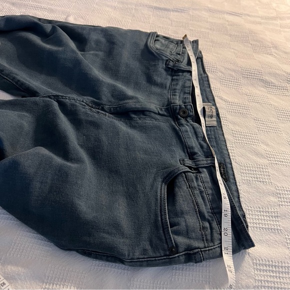 Kenneth Cole Reaction Men’s Jeans - Picture 6 of 7